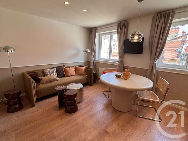 Appartement T1 à vendre - 1 pièce - 27.15 m2 - LYON - 69004 - RHONE-ALPES - Century 21 Rive Gauche