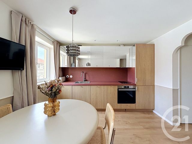 Appartement T1 à vendre - 1 pièce - 27.15 m2 - LYON - 69004 - RHONE-ALPES - Century 21 Rive Gauche