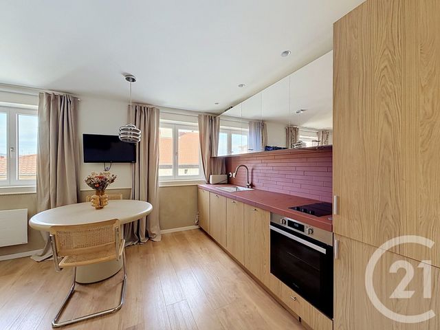 Appartement T1 à vendre - 1 pièce - 27.15 m2 - LYON - 69004 - RHONE-ALPES - Century 21 Rive Gauche