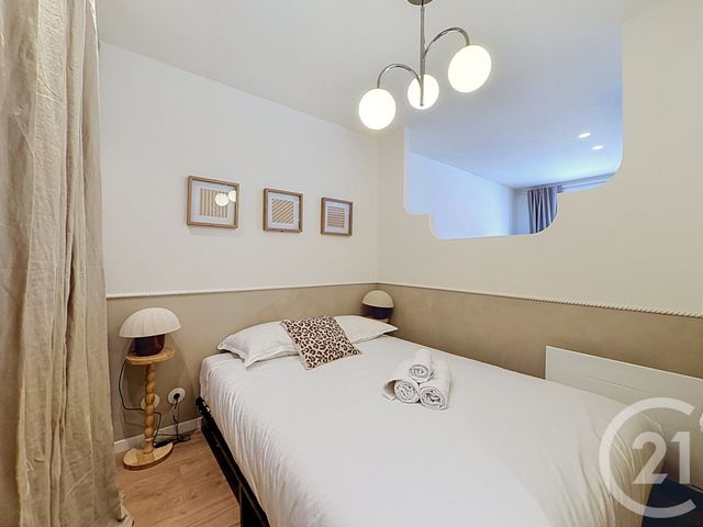 Appartement T1 à vendre - 1 pièce - 27.15 m2 - LYON - 69004 - RHONE-ALPES - Century 21 Rive Gauche