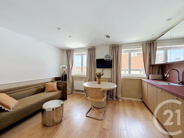 Appartement T1 à vendre - 1 pièce - 27.15 m2 - LYON - 69004 - RHONE-ALPES - Century 21 Rive Gauche