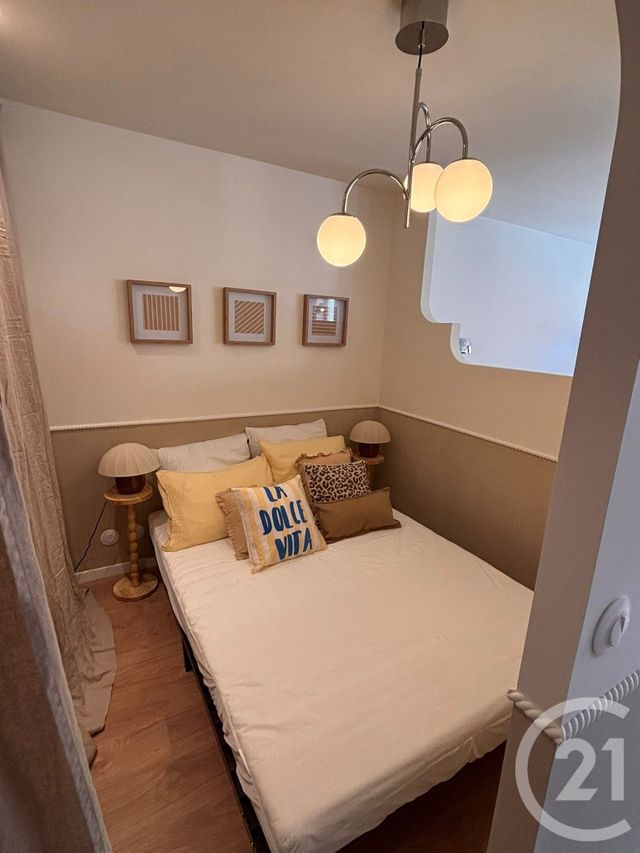 Appartement T1 à vendre - 1 pièce - 27.15 m2 - LYON - 69004 - RHONE-ALPES - Century 21 Rive Gauche