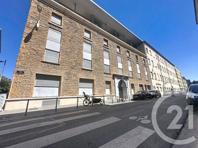 Appartement Loft à vendre - 2 pièces - 110.45 m2 - LYON - 69009 - RHONE-ALPES - Century 21 Rive Gauche