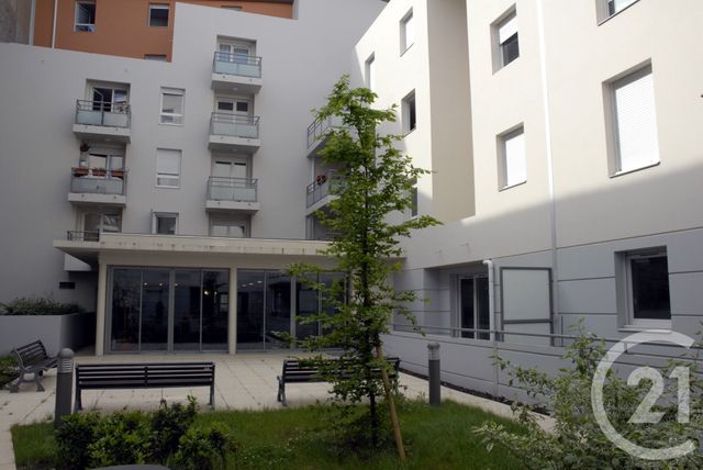 Appartement Loft à vendre - 2 pièces - 110.45 m2 - LYON - 69009 - RHONE-ALPES - Century 21 Rive Gauche