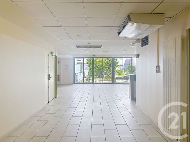 Appartement Loft à vendre - 2 pièces - 110.45 m2 - LYON - 69009 - RHONE-ALPES - Century 21 Rive Gauche