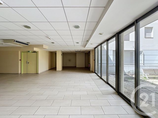 Appartement Loft à vendre - 2 pièces - 110.45 m2 - LYON - 69009 - RHONE-ALPES - Century 21 Rive Gauche