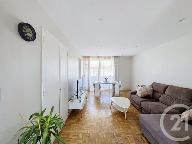 Appartement F4 à vendre - 4 pièces - 73.56 m2 - VILLEURBANNE - 69 - RHONE-ALPES - Century 21 Rive Gauche