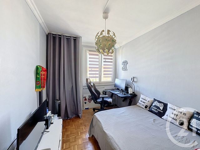 Appartement F4 à vendre - 4 pièces - 73.56 m2 - VILLEURBANNE - 69 - RHONE-ALPES - Century 21 Rive Gauche