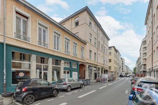 Appartement F2 à vendre - 2 pièces - 51.31 m2 - LYON - 69006 - RHONE-ALPES - Century 21 Rive Gauche