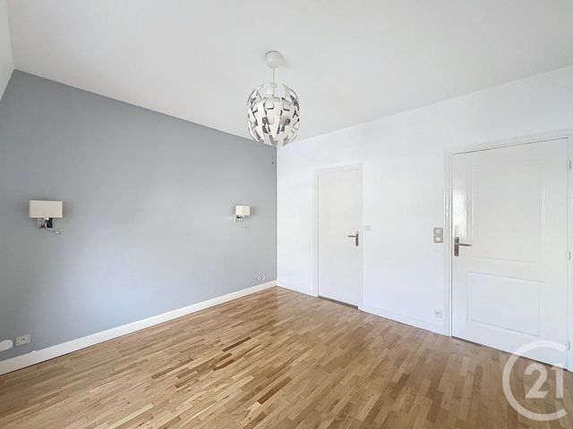 Appartement F5 à vendre - 5 pièces - 130.22 m2 - LYON - 69006 - RHONE-ALPES - Century 21 Rive Gauche