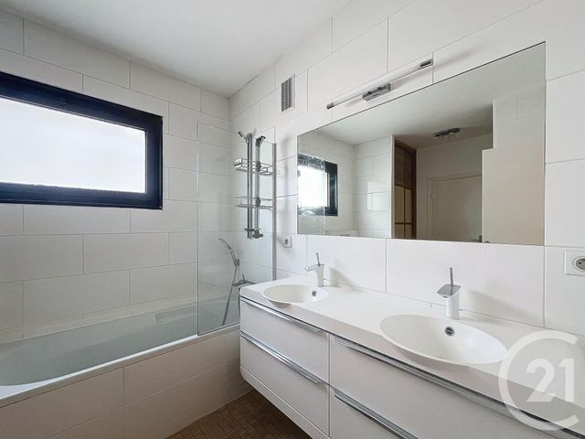 Appartement F5 à vendre - 5 pièces - 130.22 m2 - LYON - 69006 - RHONE-ALPES - Century 21 Rive Gauche