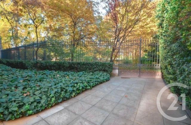 Appartement F5 à vendre - 5 pièces - 130.22 m2 - LYON - 69006 - RHONE-ALPES - Century 21 Rive Gauche