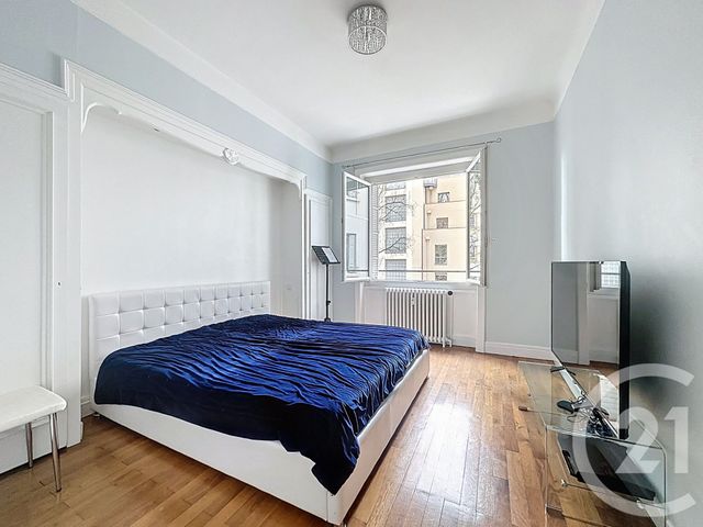 Appartement F3 à vendre - 3 pièces - 84.0 m2 - LYON - 69006 - RHONE-ALPES - Century 21 Rive Gauche