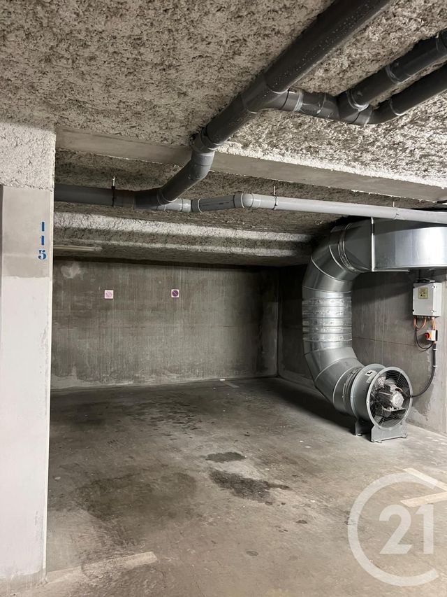 Parking à louer VILLEURBANNE