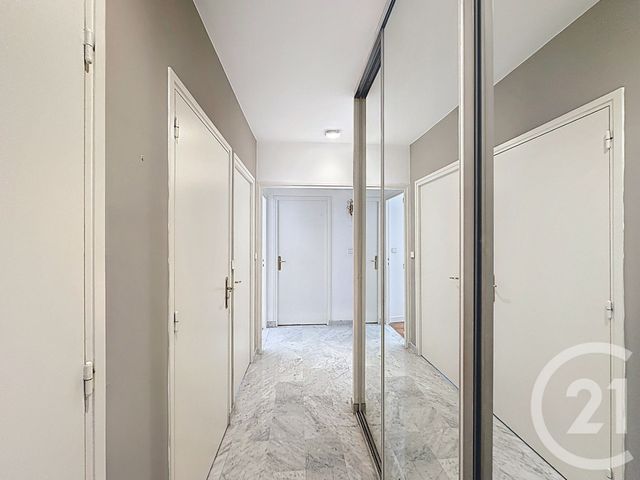 Appartement T3 à vendre - 3 pièces - 112.94 m2 - LYON - 69003 - RHONE-ALPES - Century 21 Rive Gauche