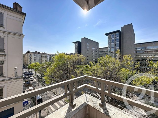 Appartement T3 à vendre - 3 pièces - 112.94 m2 - LYON - 69003 - RHONE-ALPES - Century 21 Rive Gauche