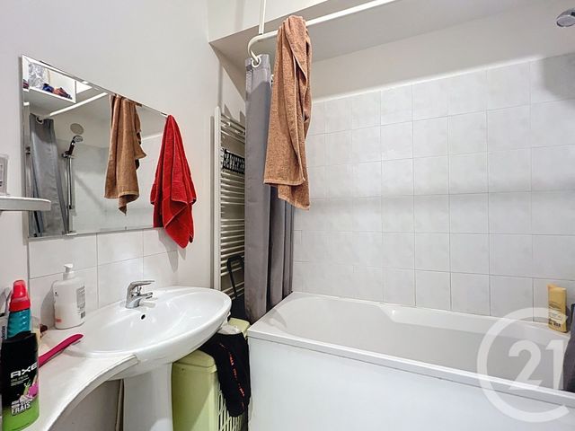 Appartement F2 bis à vendre - 3 pièces - 58.56 m2 - VILLEURBANNE - 69 - RHONE-ALPES - Century 21 Rive Gauche