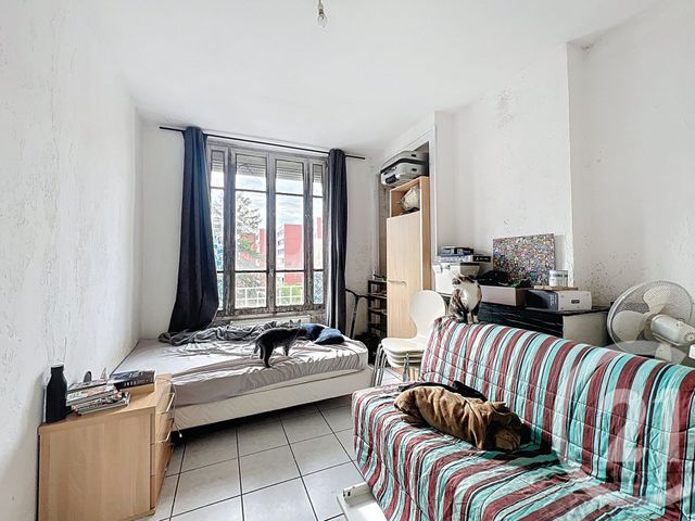 Afficher la photo en grand Appartement F2 à vendre - 2 pièces - 39.15 m2 - VILLEURBANNE - 69 - RHONE-ALPES - Century 21 Rive Gauche