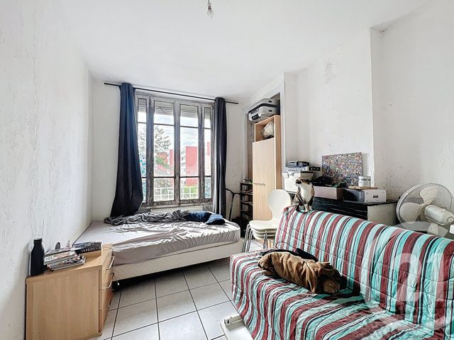 Afficher la photo en grand Appartement F2 à vendre - 2 pièces - 39.15 m2 - VILLEURBANNE - 69 - RHONE-ALPES - Century 21 Rive Gauche
