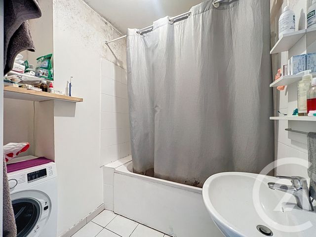 Afficher la photo en grand Appartement F2 à vendre - 2 pièces - 39.15 m2 - VILLEURBANNE - 69 - RHONE-ALPES - Century 21 Rive Gauche