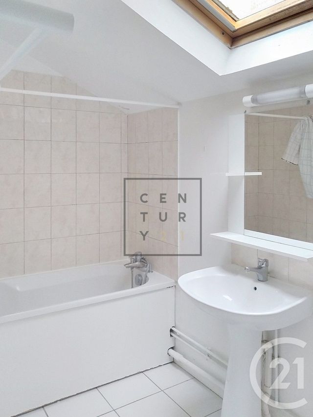 Afficher la photo en grand Appartement Duplex à vendre - 2 pièces - 45.43 m2 - VILLEURBANNE - 69 - RHONE-ALPES - Century 21 Rive Gauche