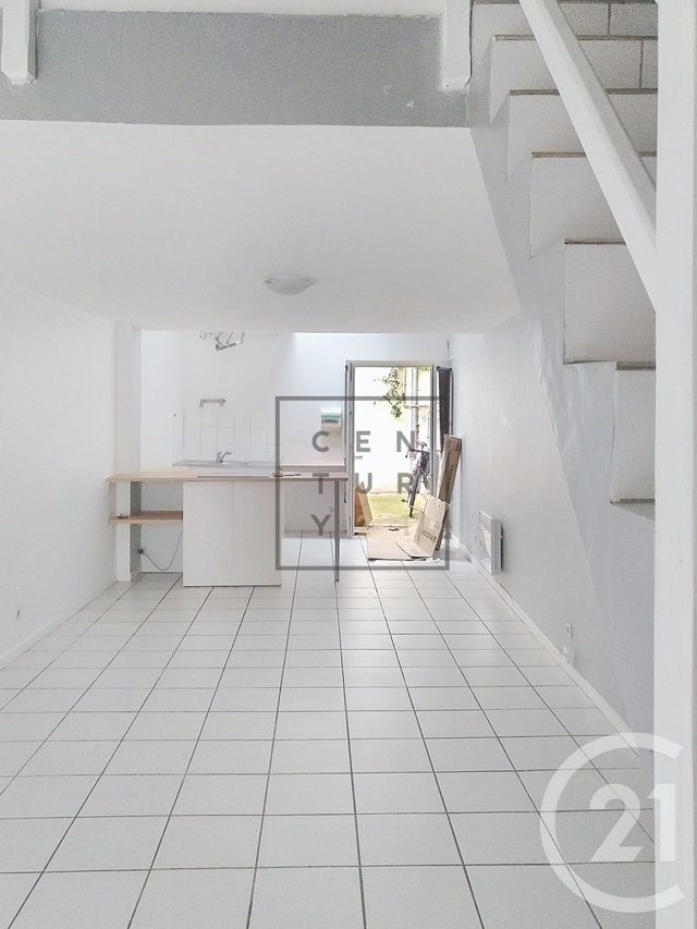 Afficher la photo en grand Appartement Duplex à vendre - 2 pièces - 45.43 m2 - VILLEURBANNE - 69 - RHONE-ALPES - Century 21 Rive Gauche