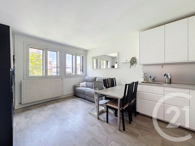 Appartement F4 à vendre - 4 pièces - 63.54 m2 - LYON - 69006 - RHONE-ALPES - Century 21 Rive Gauche