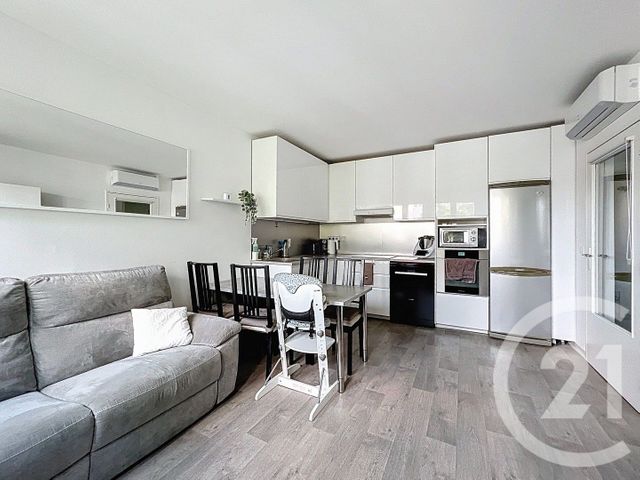 Appartement F4 à vendre - 4 pièces - 63.54 m2 - LYON - 69006 - RHONE-ALPES - Century 21 Rive Gauche