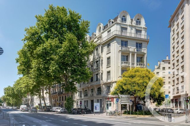 Appartement F6 à vendre - 6 pièces - 197.74 m2 - LYON - 69006 - RHONE-ALPES - Century 21 Rive Gauche