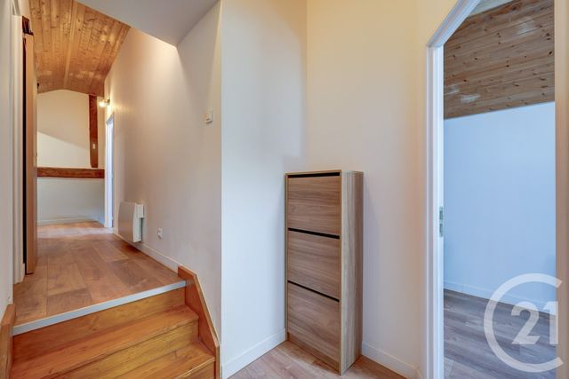 Afficher la photo en grand Appartement F3 bis à vendre - 3 pièces - 64.61 m2 - BELIGNEUX - 01 - RHONE-ALPES - Century 21 Rive Gauche