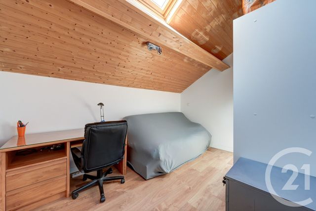 Afficher la photo en grand Appartement F3 bis à vendre - 3 pièces - 64.61 m2 - BELIGNEUX - 01 - RHONE-ALPES - Century 21 Rive Gauche