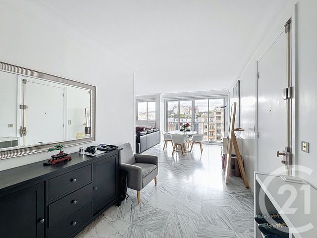 Afficher la photo en grand Appartement T3 à vendre - 3 pièces - 97.02 m2 - LYON - 69006 - RHONE-ALPES - Century 21 Rive Gauche