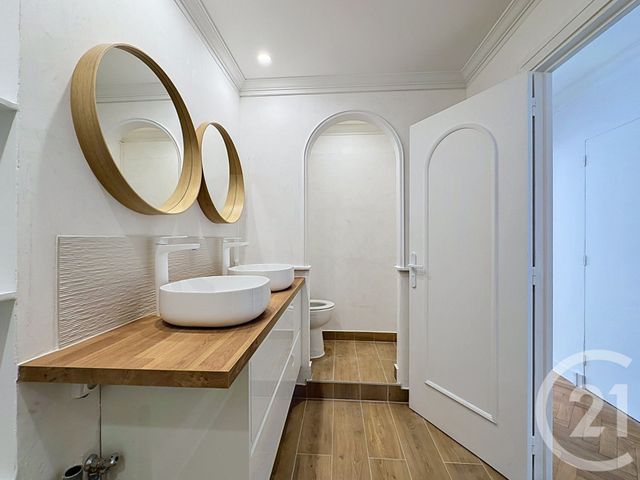 Appartement T3 à vendre - 3 pièces - 73.02 m2 - LYON - 69006 - RHONE-ALPES - Century 21 Rive Gauche
