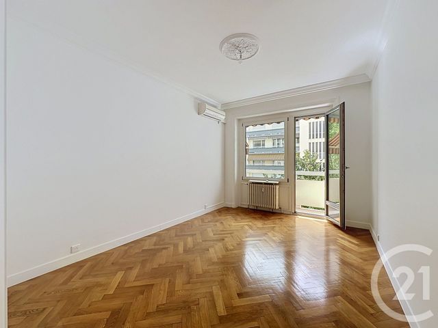Appartement T3 à vendre - 3 pièces - 73.02 m2 - LYON - 69006 - RHONE-ALPES - Century 21 Rive Gauche