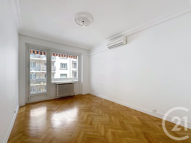 Appartement T3 à vendre - 3 pièces - 73.02 m2 - LYON - 69006 - RHONE-ALPES - Century 21 Rive Gauche