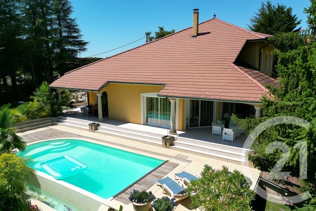 Afficher la photo en grand maison à vendre - 7 pièces - 250.9 m2 - AMBERIEU EN BUGEY - 01 - RHONE-ALPES - Century 21 Rive Gauche