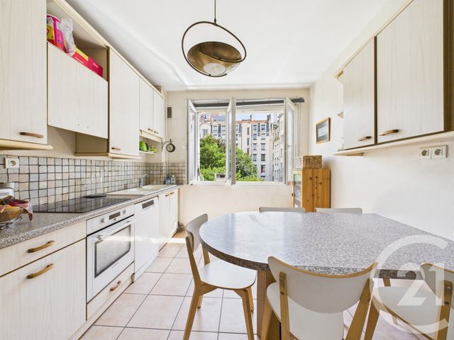 Appartement F5 à vendre - 5 pièces - 131.67 m2 - LYON - 69006 - RHONE-ALPES - Century 21 Rive Gauche