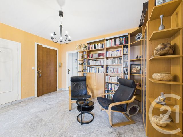 Appartement F5 à vendre - 5 pièces - 131.67 m2 - LYON - 69006 - RHONE-ALPES - Century 21 Rive Gauche