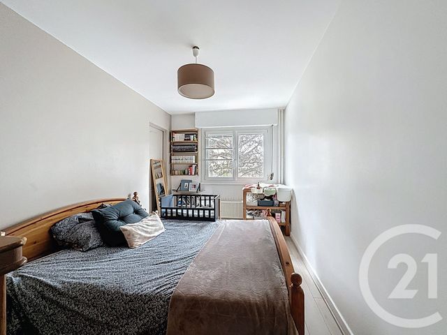 Appartement F3 à vendre - 3 pièces - 84.54 m2 - LA MULATIERE - 69 - RHONE-ALPES - Century 21 Rive Gauche