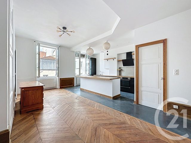 Appartement T2 à vendre - 2 pièces - 75.13 m2 - LYON - 69006 - RHONE-ALPES - Century 21 Rive Gauche