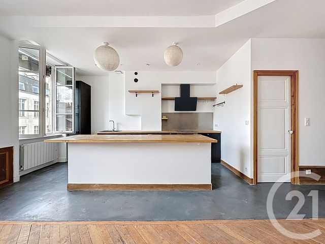 Appartement T2 à vendre - 2 pièces - 75.13 m2 - LYON - 69006 - RHONE-ALPES - Century 21 Rive Gauche