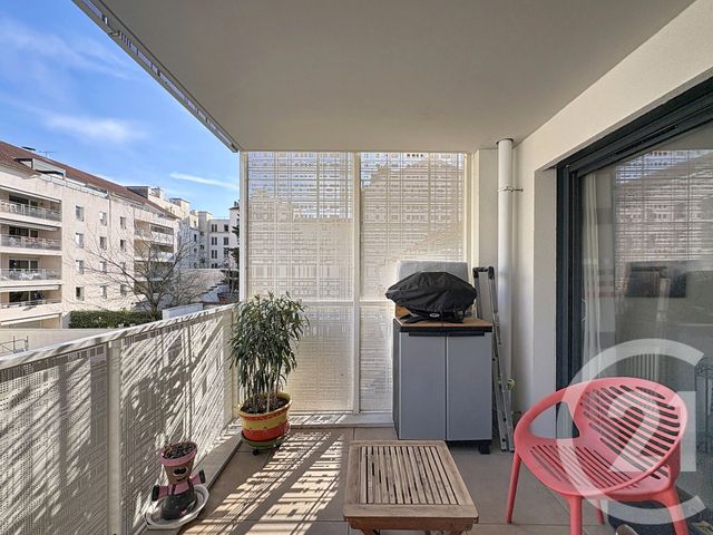 Appartement T3 à vendre - 3 pièces - 71.33 m2 - LYON - 69006 - RHONE-ALPES - Century 21 Rive Gauche