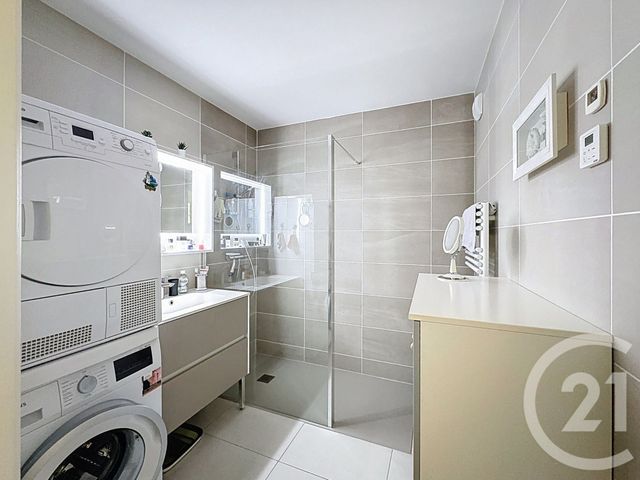 Appartement T3 à vendre - 3 pièces - 71.33 m2 - LYON - 69006 - RHONE-ALPES - Century 21 Rive Gauche