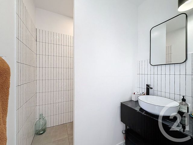 Appartement F5 à vendre - 5 pièces - 115.0 m2 - LYON - 69006 - RHONE-ALPES - Century 21 Rive Gauche