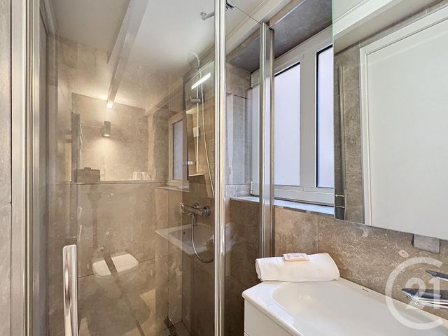 Appartement T1 à vendre - 1 pièce - 18.1 m2 - LYON - 69006 - RHONE-ALPES - Century 21 Rive Gauche