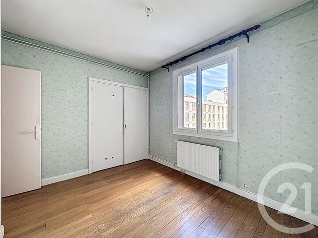 Appartement T3 à vendre - 3 pièces - 62.12 m2 - LYON - 69006 - RHONE-ALPES - Century 21 Rive Gauche