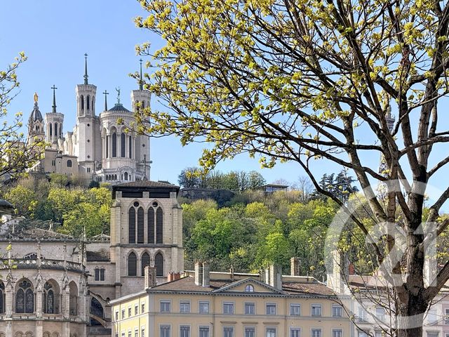 Appartement F2 à vendre - 2 pièces - 49.0 m2 - LYON - 69002 - RHONE-ALPES - Century 21 Rive Gauche