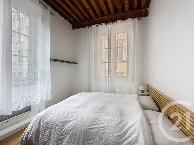 Appartement F2 à louer - 2 pièces - 45.56 m2 - LYON - 69001 - RHONE-ALPES - Century 21 Rive Gauche