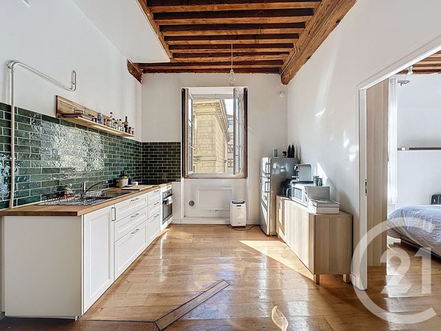 Appartement F2 à louer - 2 pièces - 45.56 m2 - LYON - 69001 - RHONE-ALPES - Century 21 Rive Gauche