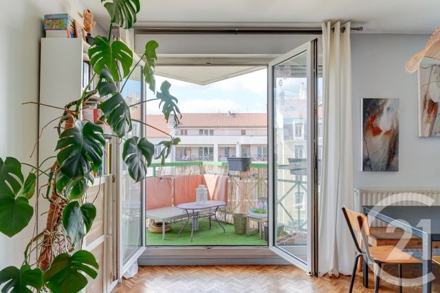 Appartement F3 à vendre - 3 pièces - 72.73 m2 - LYON - 69003 - RHONE-ALPES - Century 21 Rive Gauche